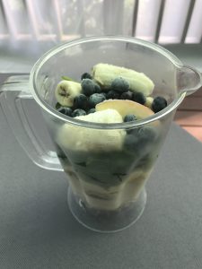 Blender with food - How Do You Make A Healthy Super Shake In Minutes
