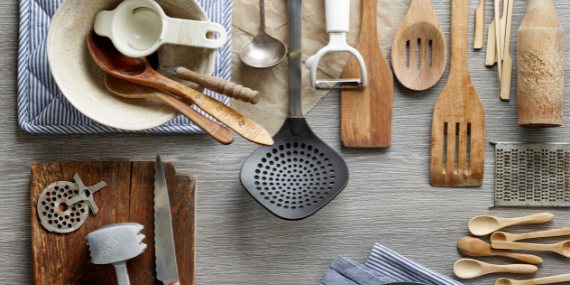kitchen utensils -5 Easy Meal Prep Ideas For Beginners - heike yates