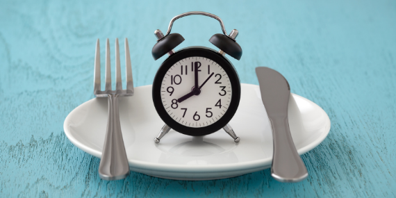time of day to eat - Answer To The 10 Most Asked Questions About Intermittent Fasting- heike yates 