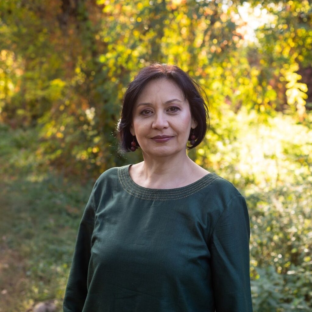 Women in midlife, walk